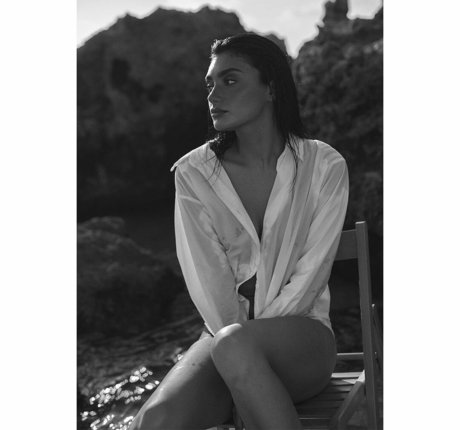 Shani Mor Resnick star hot images