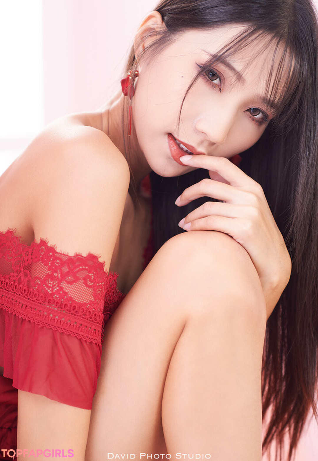 pale teen onlyfans pornographic archive