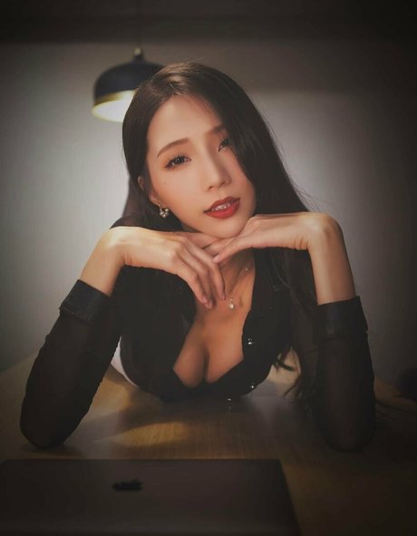 ebony wet pussy onlyfans art xxx pic