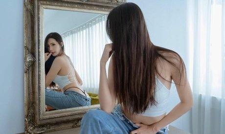 Anita Feifei hot actress archive