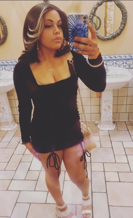 Neveahbabii nice star photo