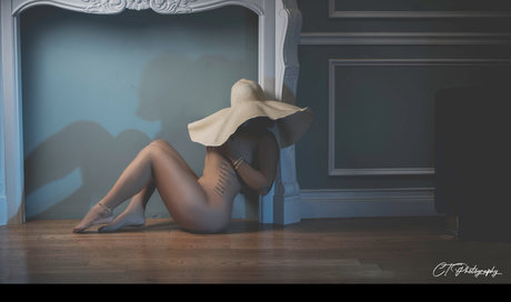 Ohdattslili_ model hd photos