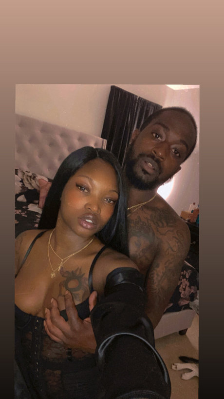 big tits ebony onlyfans erotic pic