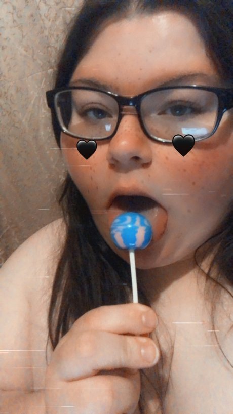 trans dominatrix onlyfans pornographic images