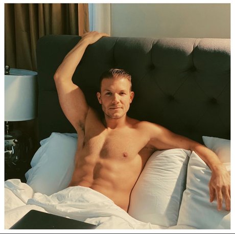 Codey Steele NO PPV perfect star pic