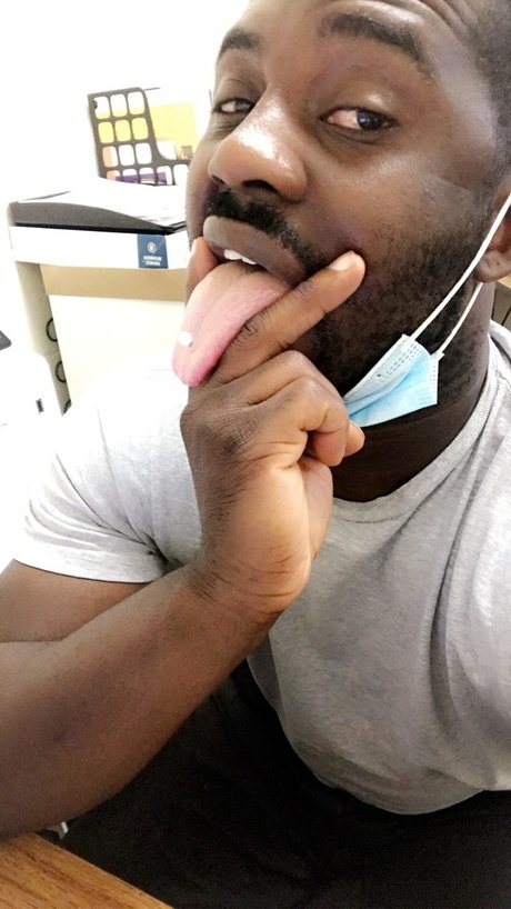 lesbian anal strapon onlyfans porn gallery