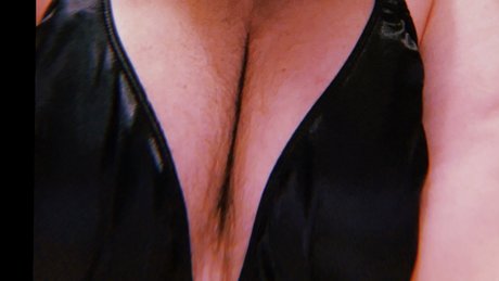 Luckie the pup pornstar erotic photo