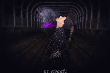 r r visualz pretty model photo