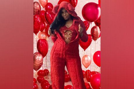 Queen Mar model naked archive