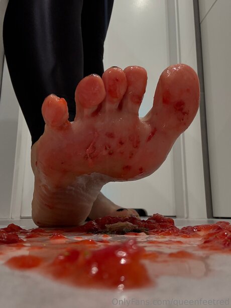 Queenfeetred pornstar top gallery