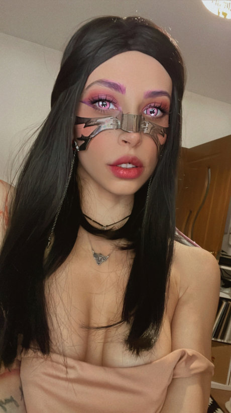 Delfina Free pornographic model pic