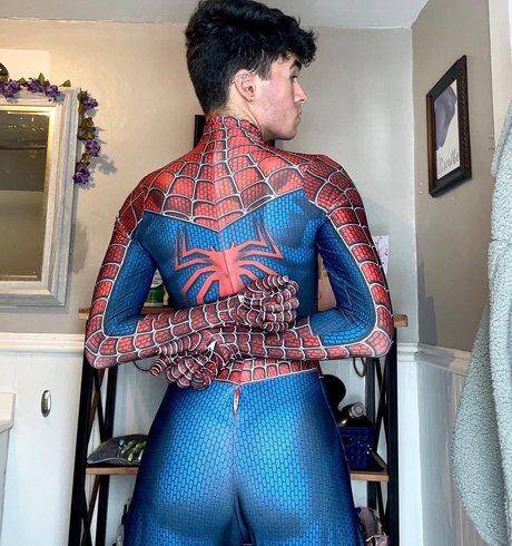 spidey dante sexy actress picture