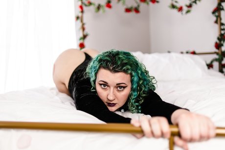 Rainbeaux Moon_ erotic star archive