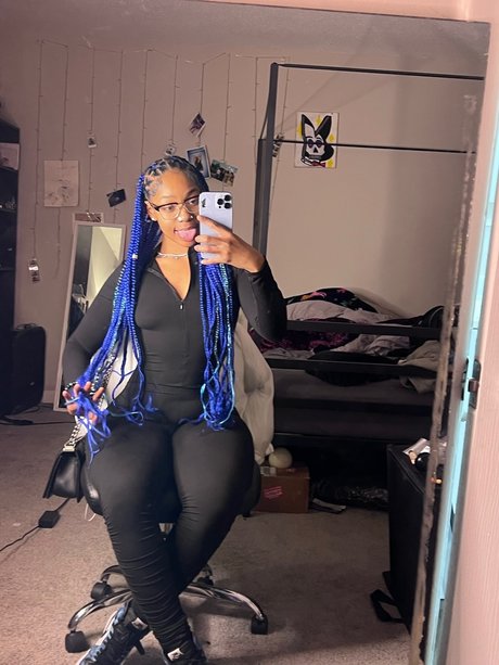 I F CK BACK_ free actress photos