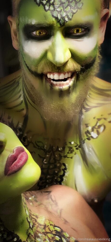 Jaxson Wolfe nude star pictures