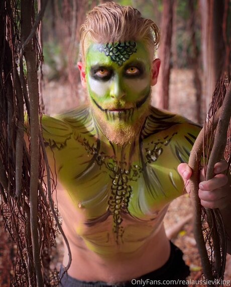 Jaxson Wolfe star hot photos