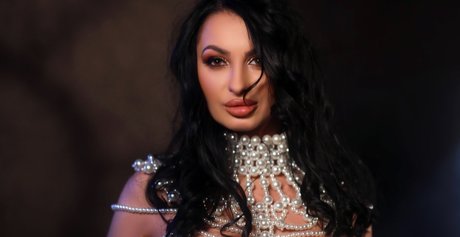 Silver Cat erotic pornstar gallery