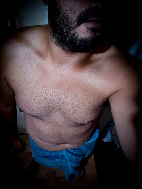 R H adult actress images