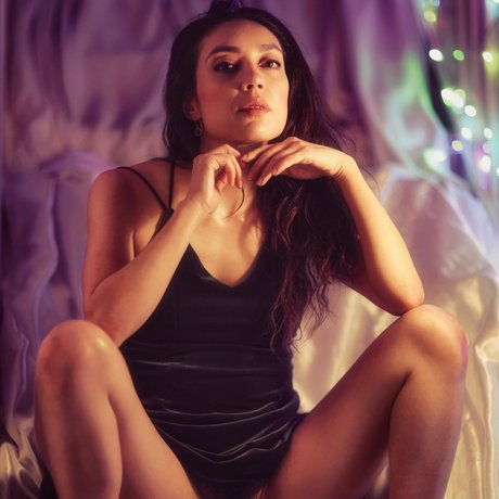 Rebecca Tun pornstar nude images