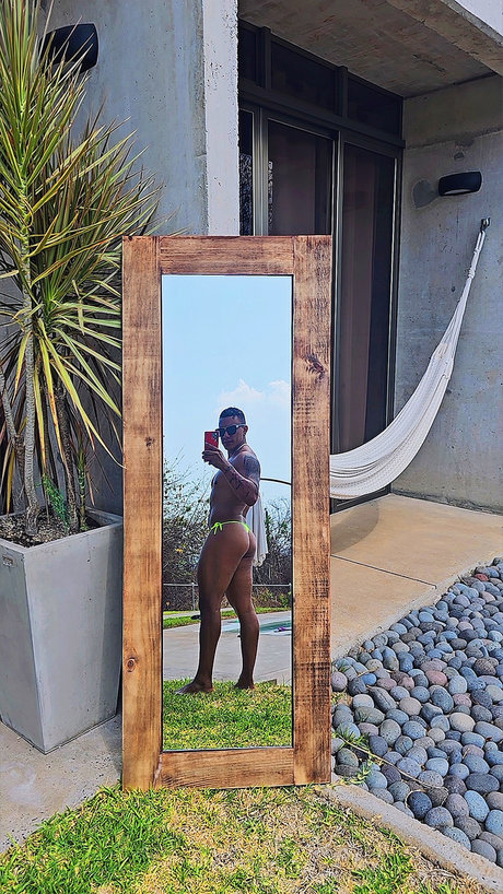 Robertho Bautista pornstar naked pictures