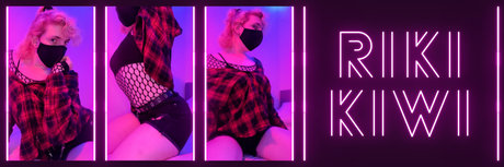 Goth GF Riki pornstar erotic galleries