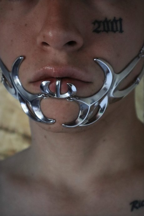 Richy Mendoza hd actress galleries