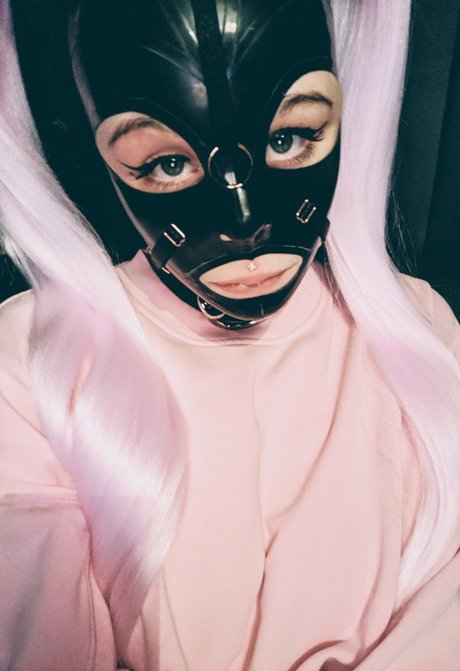 rubberdummy pornstar naked photos