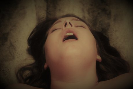 Roxxie Taylor nude actress pictures