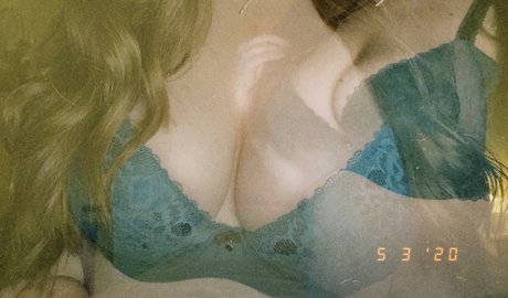 Samara_ model adult galleries