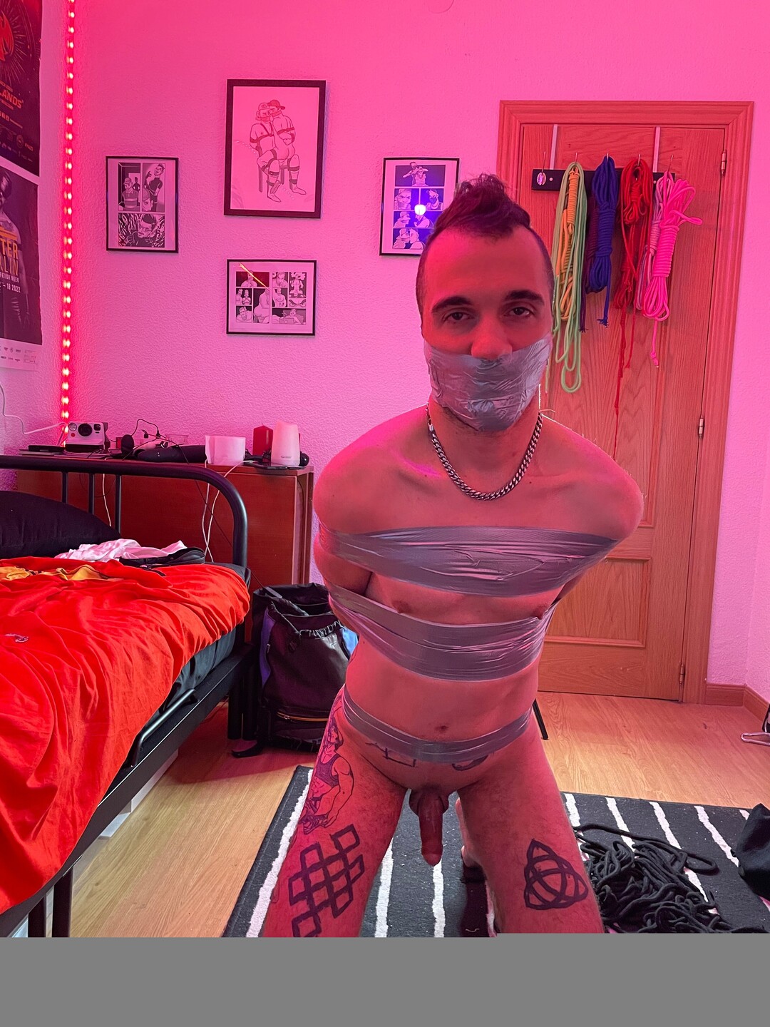 Safe and Bound nude pornstar picture