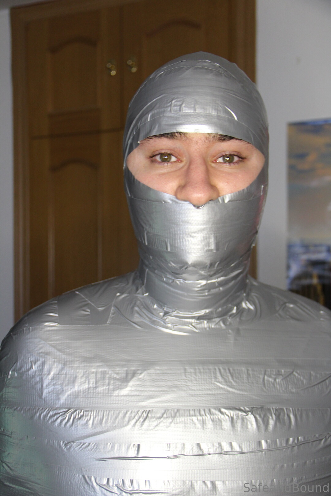 Safe and Bound star galleries