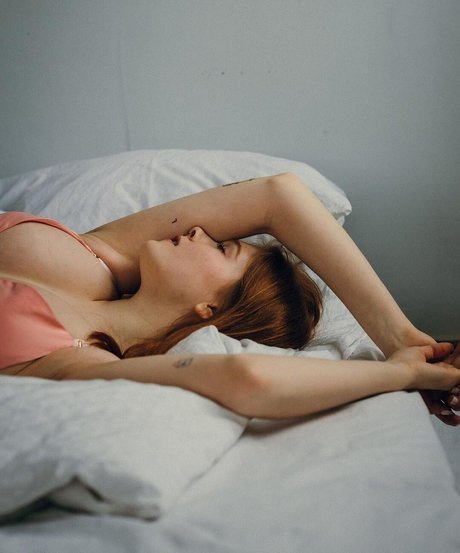 Katya Sitak sexy star galleries