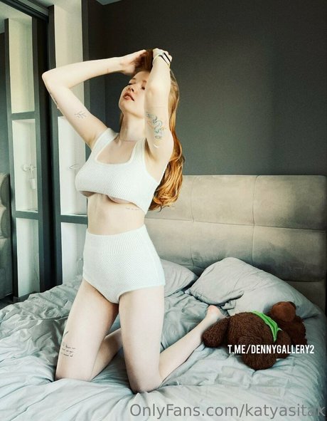 Katya Sitak pornstar pretty img
