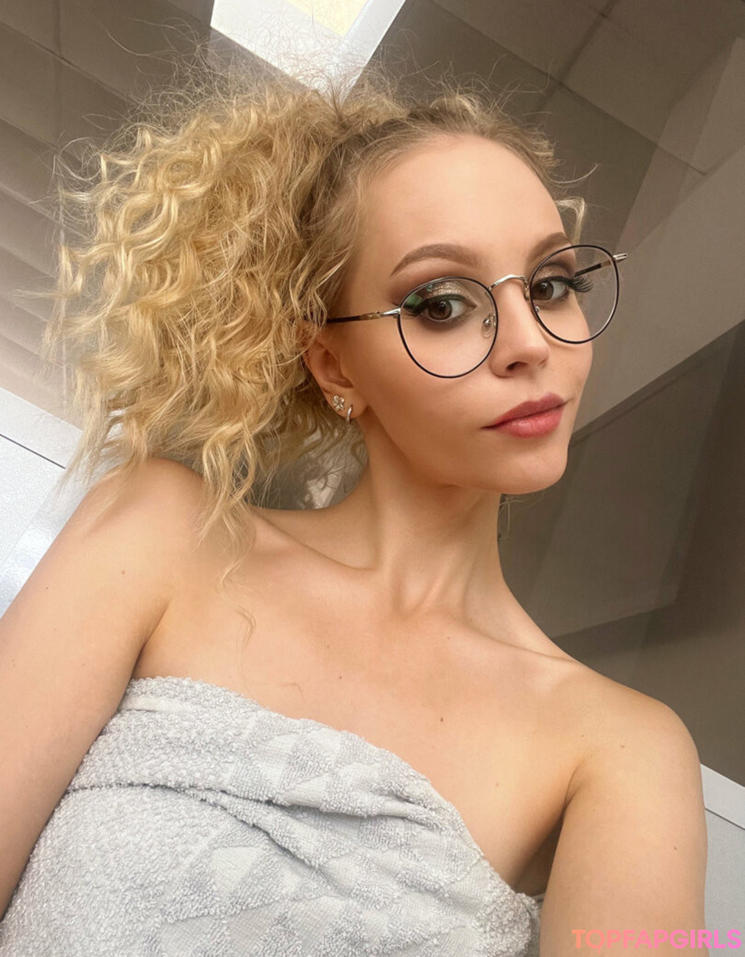 small pussy onlyfans erotic galleries