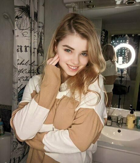 lerabigbabyass model pretty photo