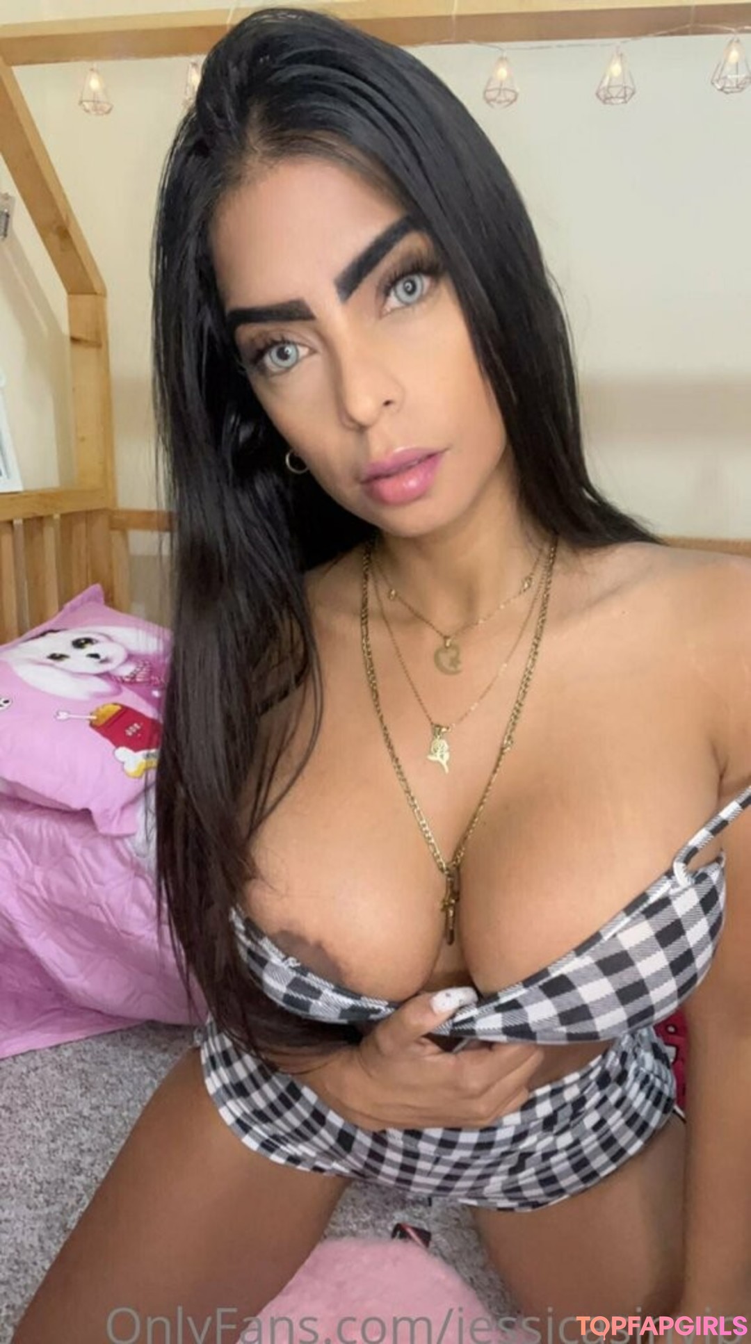 fetishjessica pretty pornstar pic