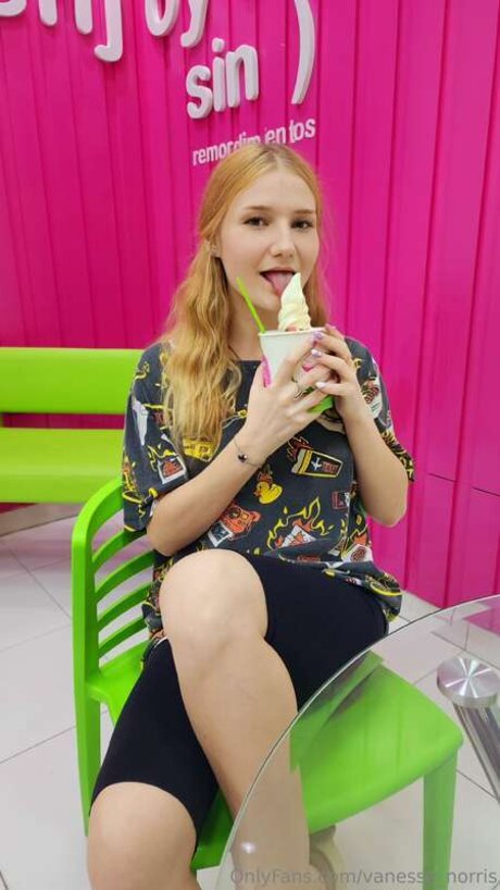 vanessa norris art pornstar photos