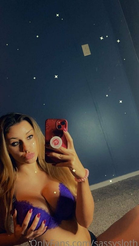 sassysloth beautiful model images