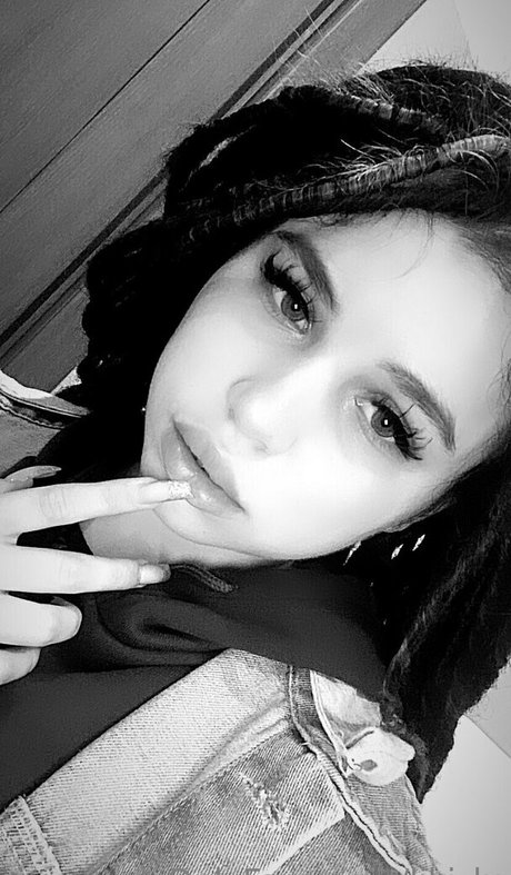 transgender onlyfans art nude picture