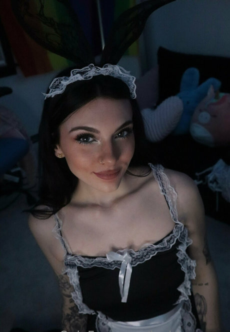 leahjamesxo pornstar free pic