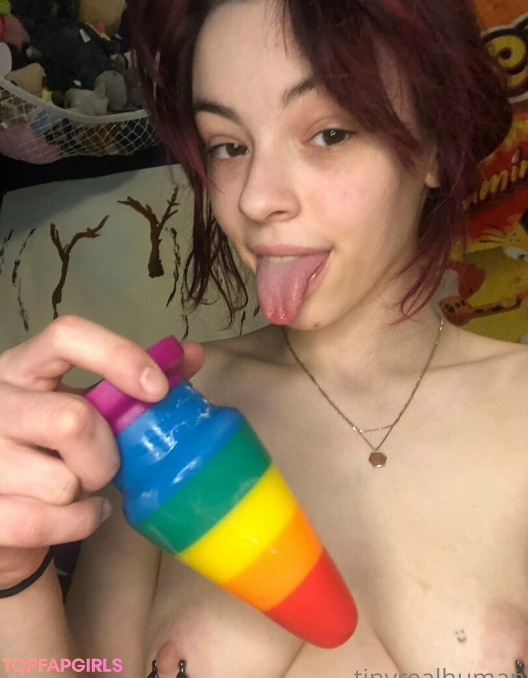 tinyrealmoth nudes actress pic