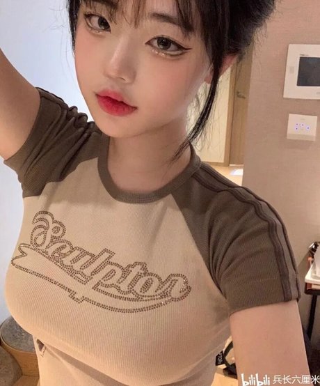 hinachan01 beautiful pornstar pics