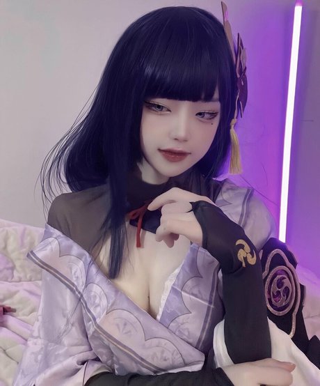 hinachan01 erotic actress photos