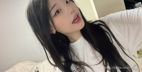 hinachan01 top actress pic