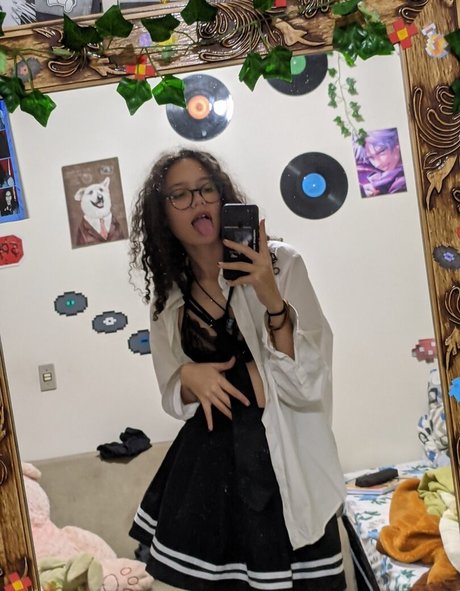 Thesuusu high quality actress images