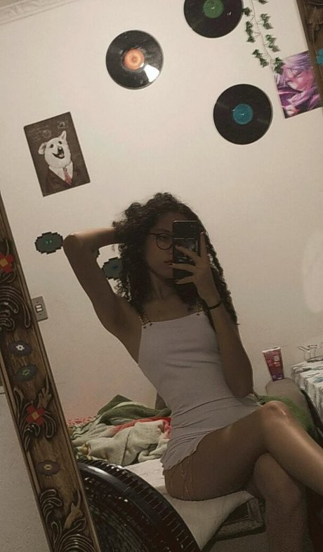 Thesuusu art star gallery