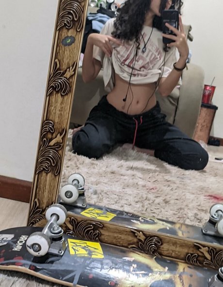 Thesuusu adult actress picture