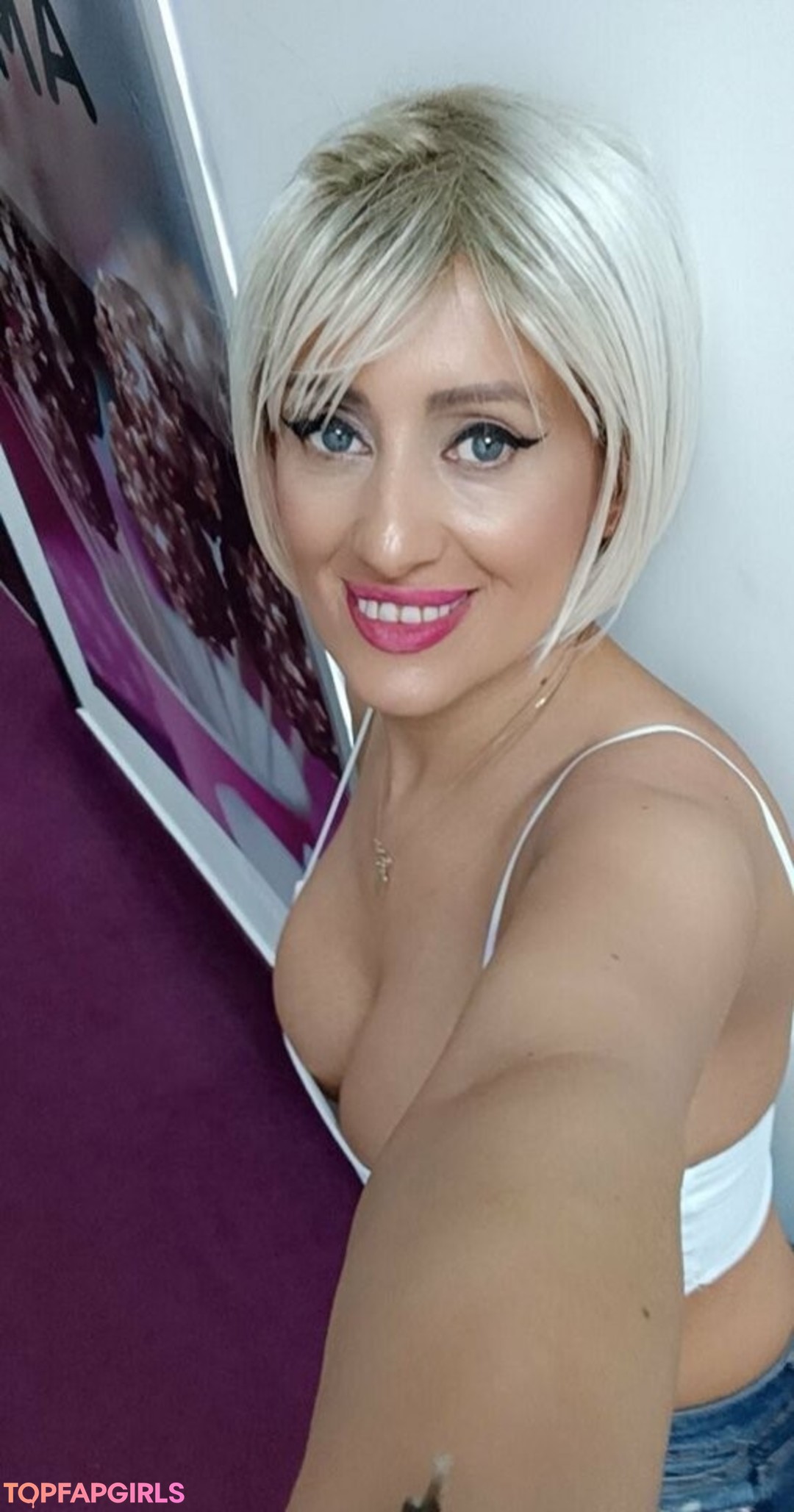 flat chested onlyfans art xxx photo
