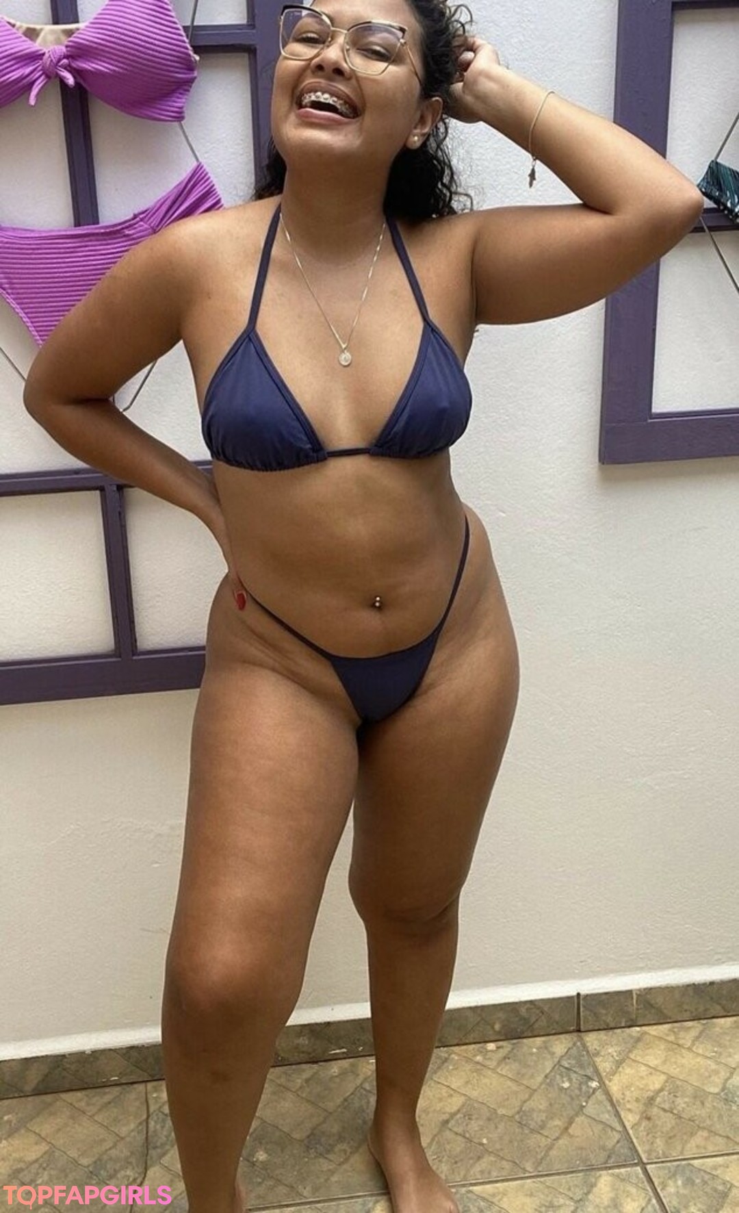 Gabi Anuel model top archive