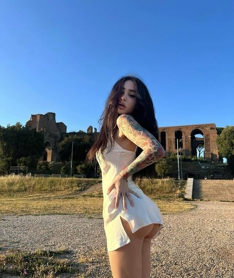 Alexis Mucci model pornographic photo